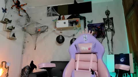 Alaia online show from November 3, 10:11 pm