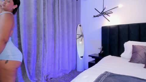 Alaia online show from February 22, 8:00 pm