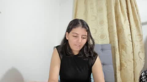 allij  online show from August 7, 2:43 am