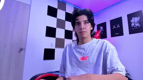 Alan Boy online show from March 1, 1:59 pm