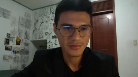 Snapshot of alan_eross chatting on October 15, 5:22 am alan_eross online show from October 15, 5:22 am