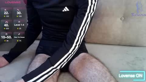 alan_mil online show from June 10, 3:17 am