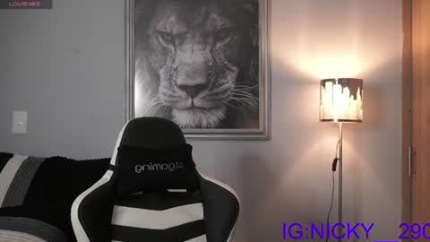 alan_morrys online show from July 8, 12:47 am