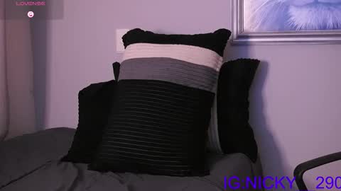 alan_morrys online show from March 12, 2:59 am