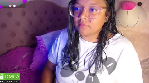 lanna online show from November 23, 1:47 am