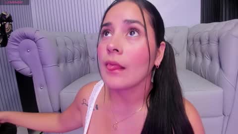 Snapshot of alanna_foxx_ chatting on October 20, 6:35 pm ALANNA online show from October 20, 6:35 pm