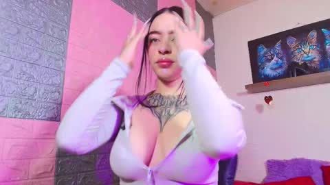 Alanna online show from February 27, 4:10 pm