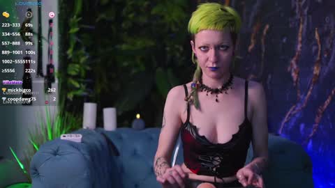 AlannaBlue online show from December 15, 2:05 pm