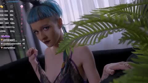 AlannaBlue online show from December 21, 10:39 am