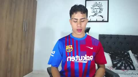 alannaughty_ online show from October 16, 1:49 am