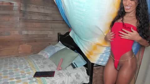 alariprincess online show from June 4, 3:51 pm