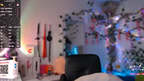 Caro online show from October 18, 4:44 pm