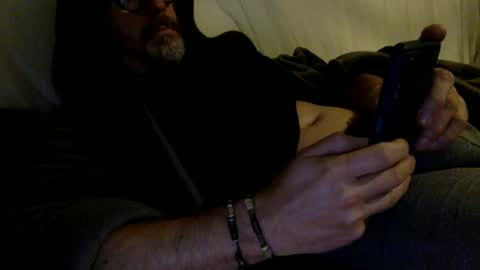 albandant online show from November 25, 8:46 am