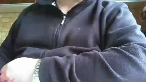 albert5616 online show from May 11, 7:48 am