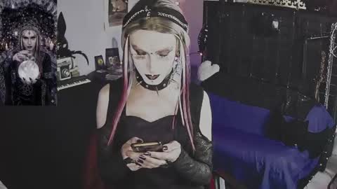 Mistic witch online show from March 28, 5:09 am