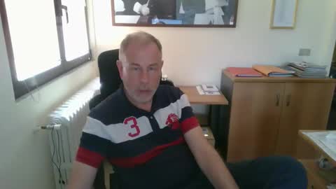 aleandela online show from May 25, 1:50 pm