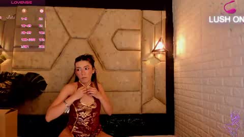 aleja__slav3 online show from July 15, 10:58 pm