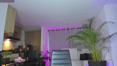 A L E J A N D R A online show from October 26, 11:00 am