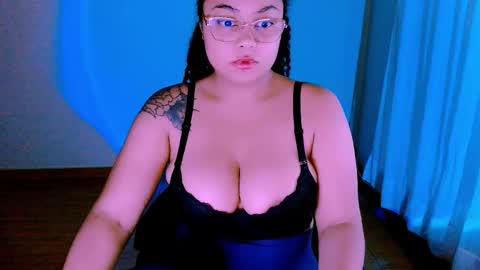 Alejandra  online show from November 10, 12:02 am