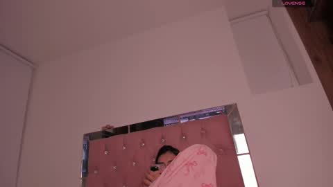 alejandraaa_ online show from October 30, 4:02 am