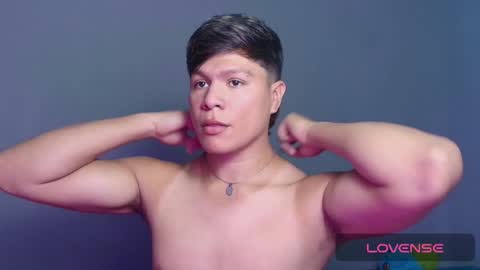 Snapshot of alejandro_vt chatting on October 25, 5:57 pm Alejandro G online show from October 25, 5:57 pm
