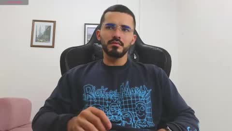 alejandroo_7 online show from November 26, 6:15 pm