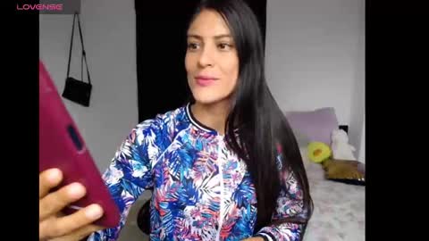 alejaxxxhot online show from June 5, 7:08 pm