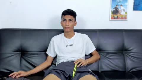 alejo peverell online show from January 15, 7:23 pm