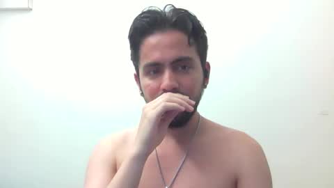 alejo_shy online show from February 15, 3:09 am