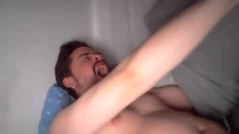 alejo_shy online show from November 11, 6:26 am