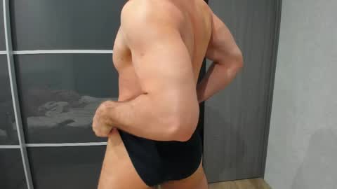 aleks_brown online show from June 7, 10:48 pm