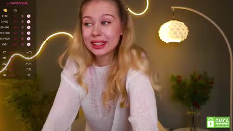 Snapshot of aleksa_cutie chatting on February 9, 9:37 am Next stream - 2 dec -  online show from February 9, 9:37 am