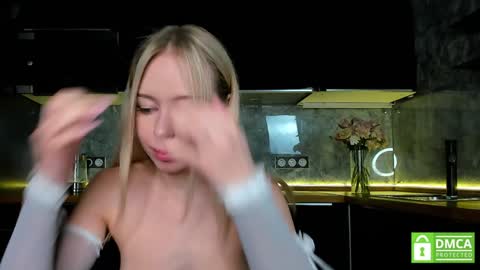 Snapshot of aleksa_cutie chatting on January 22, 12:49 pm Next stream - 2 dec -  online show from January 22, 12:49 pm