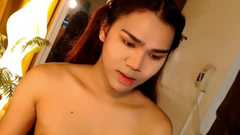 alenajones online show from May 2, 10:32 am