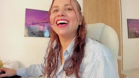 alennax online show from April 16, 12:16 pm