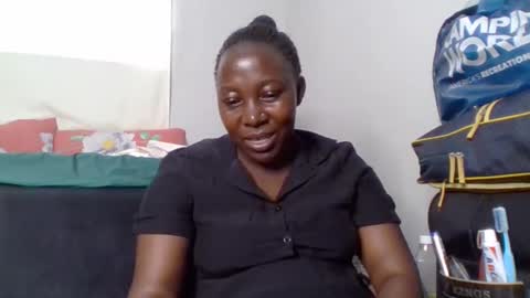 Noreen Kennth and Emilly online show from November 9, 8:18 am