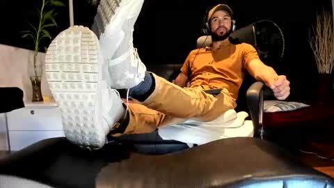 ALESSANDRO  WYE online show from November 2, 2:55 am