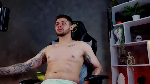 Alessandro INDEPENDENT MODEL online show from October 29, 1:18 am