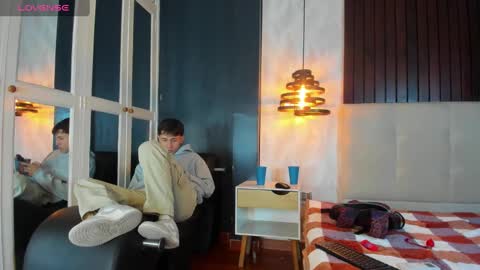 Snapshot of alessandro_dybala chatting on February 23, 3:18 pm Alessandro Dybala online show from February 23, 3:18 pm