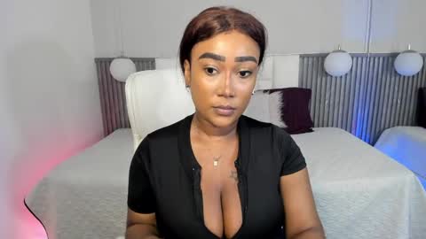 Yy  online show from April 14, 6:55 pm