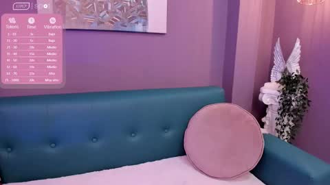 alessiia__ online show from February 15, 3:09 am