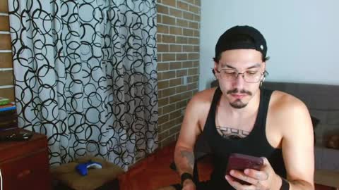 aleviz online show from February 15, 7:51 am