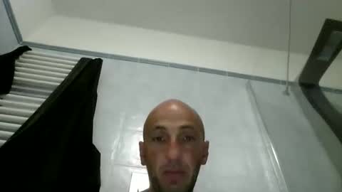 alex120475 online show from April 16, 8:47 am