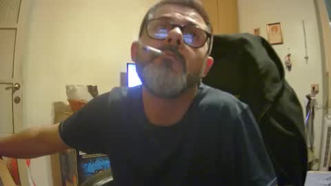 alex81pv1981 online show from December 1, 8:00 pm