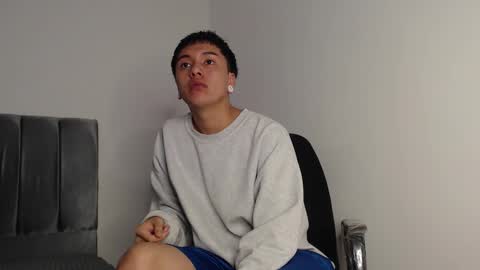 Owen online show from November 9, 2:26 am