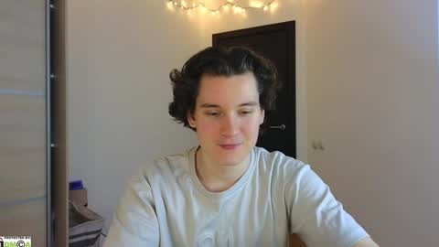 FAVORITE online show from February 9, 3:11 am