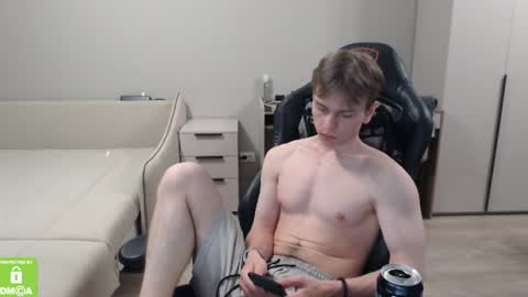 Alex online show from July 16, 9:29 pm