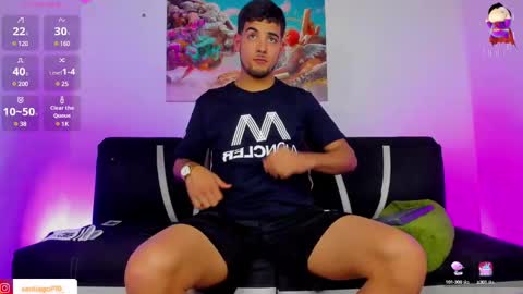 i am Alex online show from February 19, 4:01 am