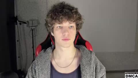 Alexander online show from December 3, 9:59 pm