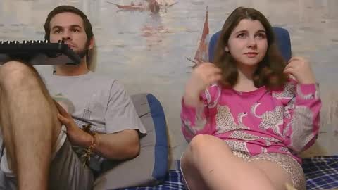 Alex and Sarah online show from March 25, 7:53 pm